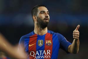 Hattrick Arda Turan Tandai Kedigdayaan Barca